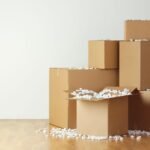 Jak pakować przedmioty delikatne i wartościowe? 5 złotych zasad bezpiecznego pakowania 